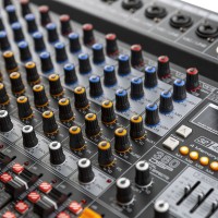POWER DYNAMICS PDM-T1604 Mixer mešalna miza